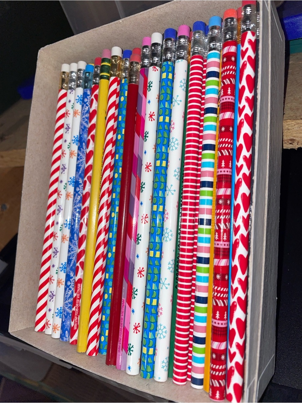 Assorted Decorative Pencil Set - Red, White, Blue, Yellow, Pink